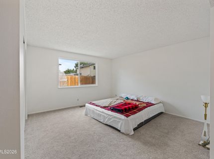 852 E York Way, Sparks, NV 89434 Photo