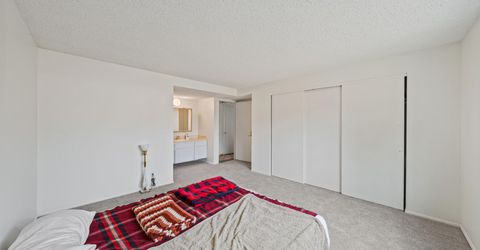 852 E York Way, Sparks, NV 89434 Photo