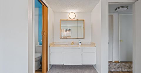 852 E York Way, Sparks, NV 89434 Photo