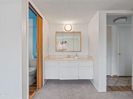 852 E York Way, Sparks, NV 89434 Photo