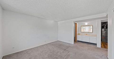 852 E York Way, Sparks, NV 89434 Photo
