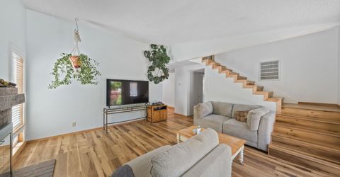 852 E York Way, Sparks, NV 89434 Photo