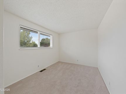 852 E York Way, Sparks, NV 89434 Photo