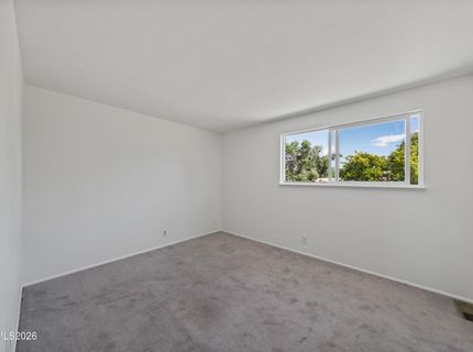 852 E York Way, Sparks, NV 89434 Photo