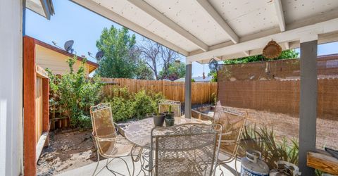 852 E York Way, Sparks, NV 89434 Photo