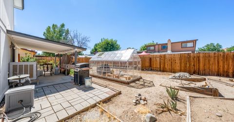852 E York Way, Sparks, NV 89434 Photo