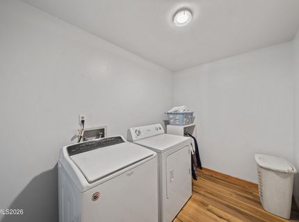 852 E York Way, Sparks, NV 89434 Photo