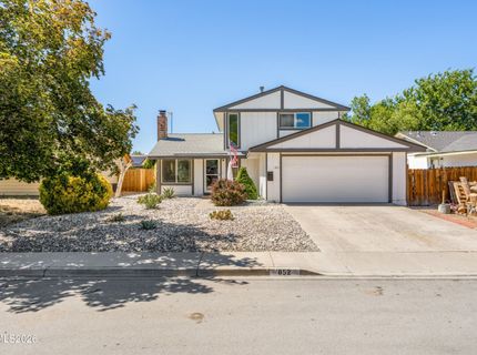 852 E York Way, Sparks, NV 89434 Photo