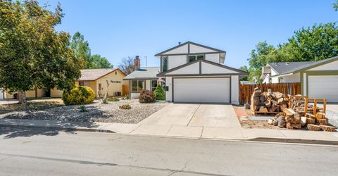 852 E York Way, Sparks, NV 89434 Photo