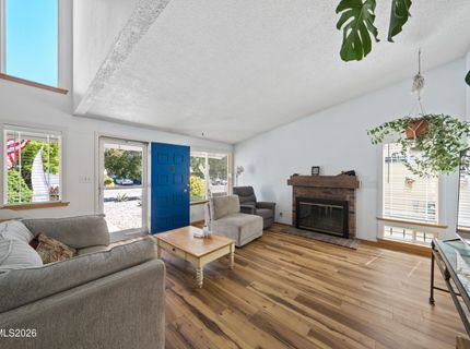 852 E York Way, Sparks, NV 89434 Photo