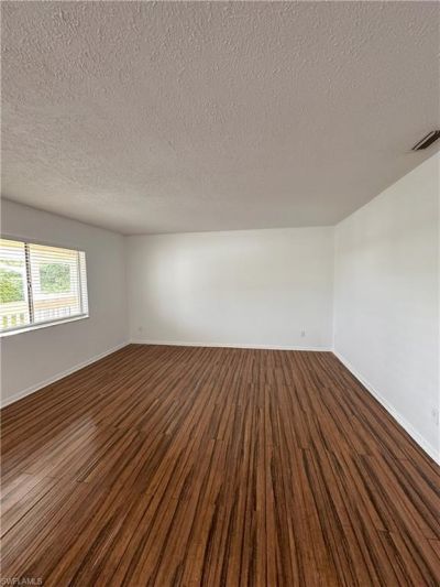 4629 Bayshore Dr , Unit J7, Naples, FL 34112 Photo