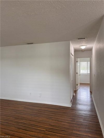 4629 Bayshore Dr , Unit J7, Naples, FL 34112 Photo