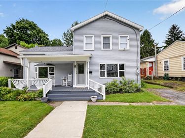 14 Varick Street, Oswego, NY 13126