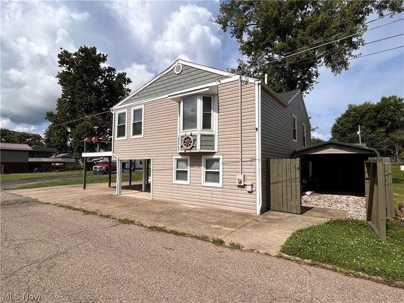 213 Oneal Street, Belpre, OH 45714 Photo 2