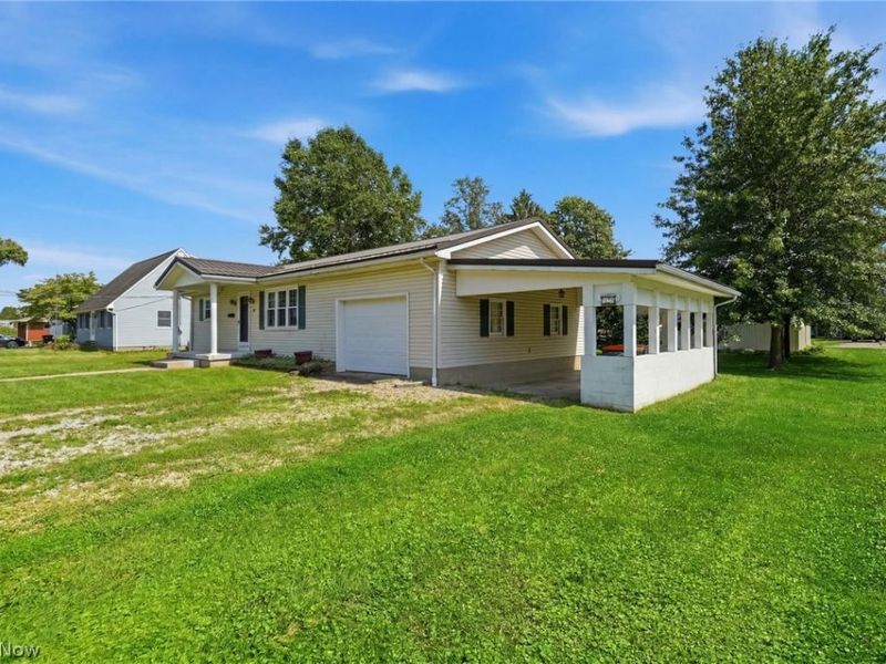 79 W 5th Street, Frazeysburg, OH 43822 Photo 2
