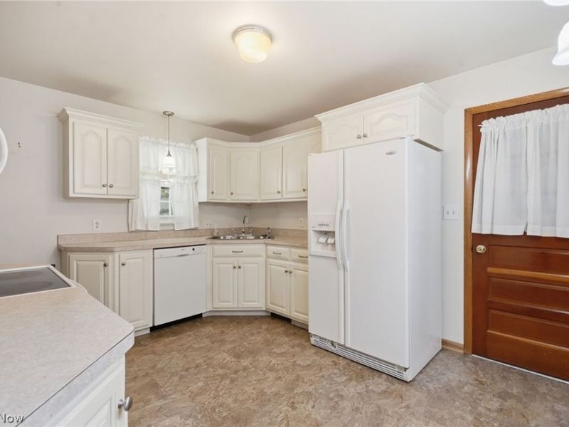 79 W 5th Street, Frazeysburg, OH 43822 Photo 7