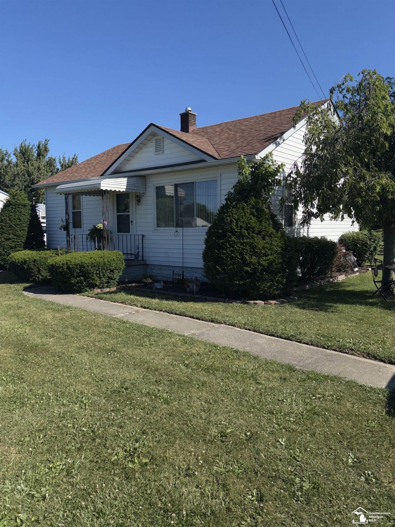 2125 Nadeau Road, Monroe, MI 48162 Main Photo