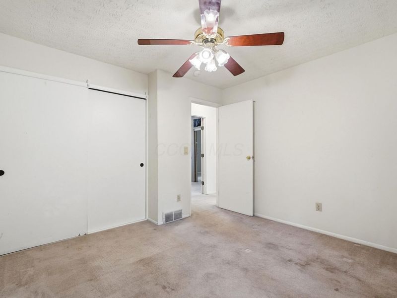 4667 Wendler Boulevard, Columbus, OH 43230 Photo 28