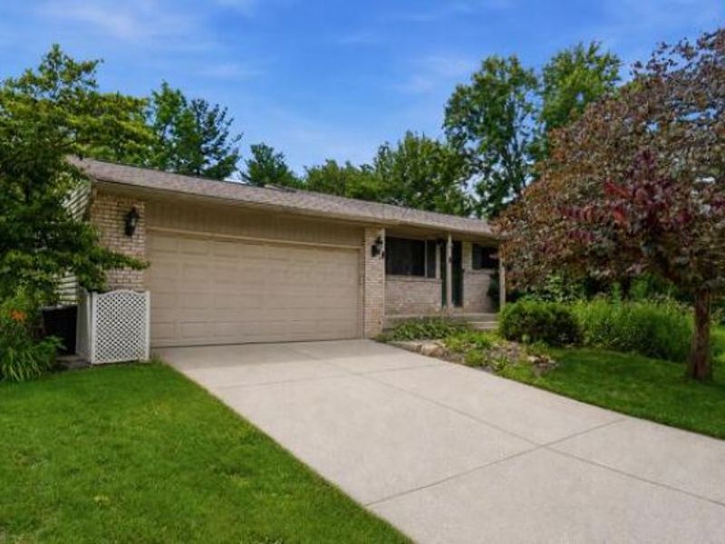 4667 Wendler Boulevard, Columbus, OH 43230 Photo 3