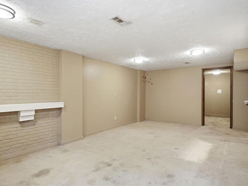 4667 Wendler Boulevard, Columbus, OH 43230 Photo 32