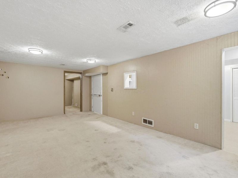 4667 Wendler Boulevard, Columbus, OH 43230 Photo 33