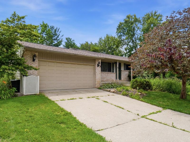 4667 Wendler Boulevard, Columbus, OH 43230 Photo 4
