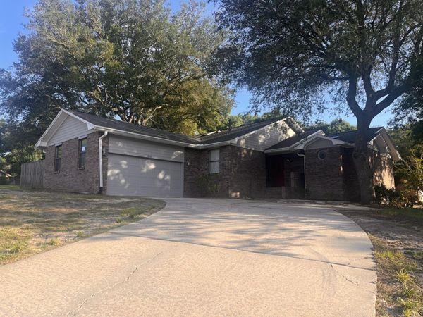 310 Fairwood Drive, Niceville, FL 32578