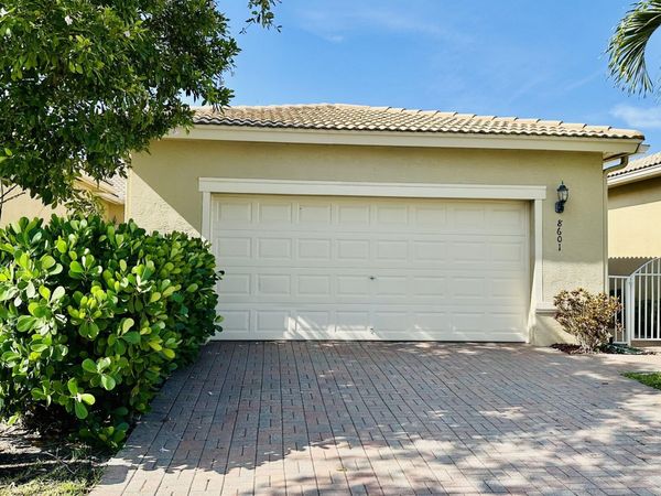 8601 Mangrove Cay, West Palm Beach, FL 33411