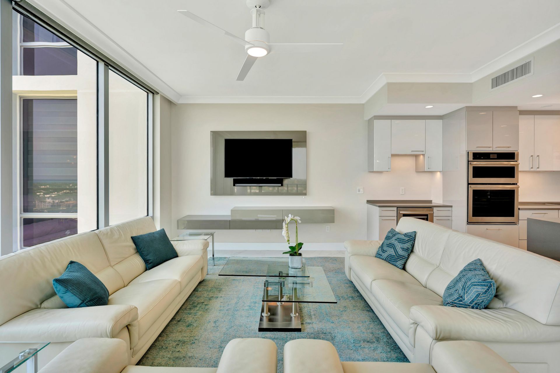 1 Water Club Way, Unit 1701, North Palm Beach, FL 33408 Photo
