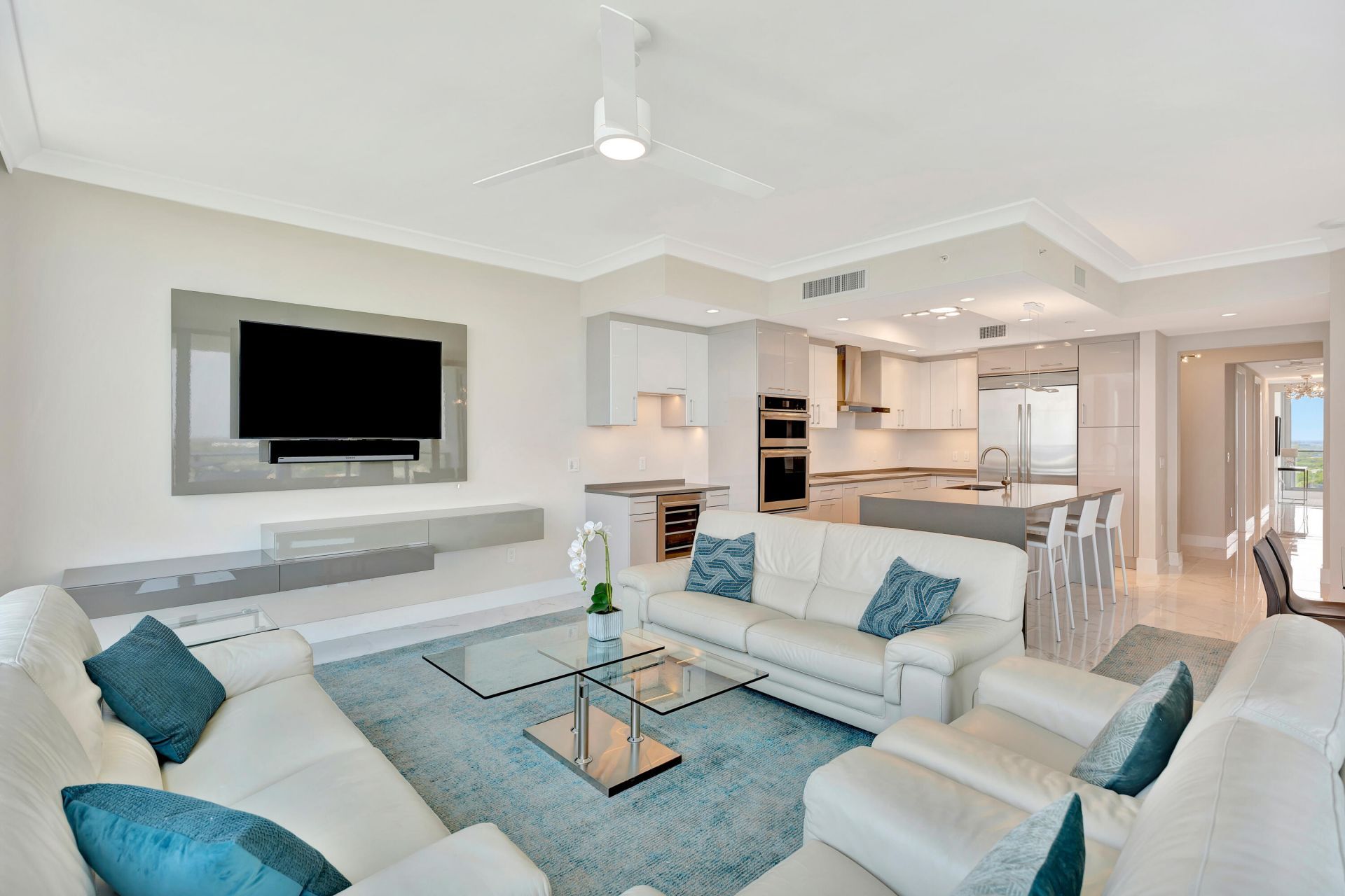 1 Water Club Way, Unit 1701, North Palm Beach, FL 33408 Photo