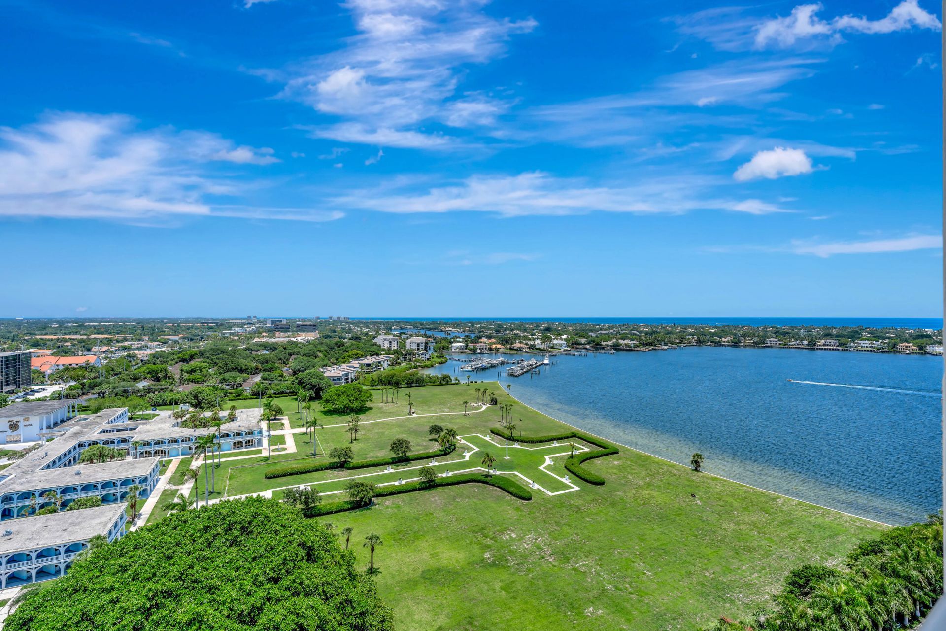 1 Water Club Way, Unit 1701, North Palm Beach, FL 33408 Photo