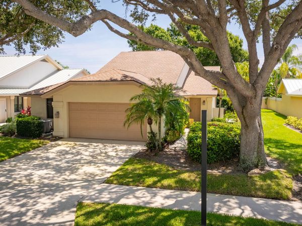 137 Seashore Drive, Jupiter, FL 33477