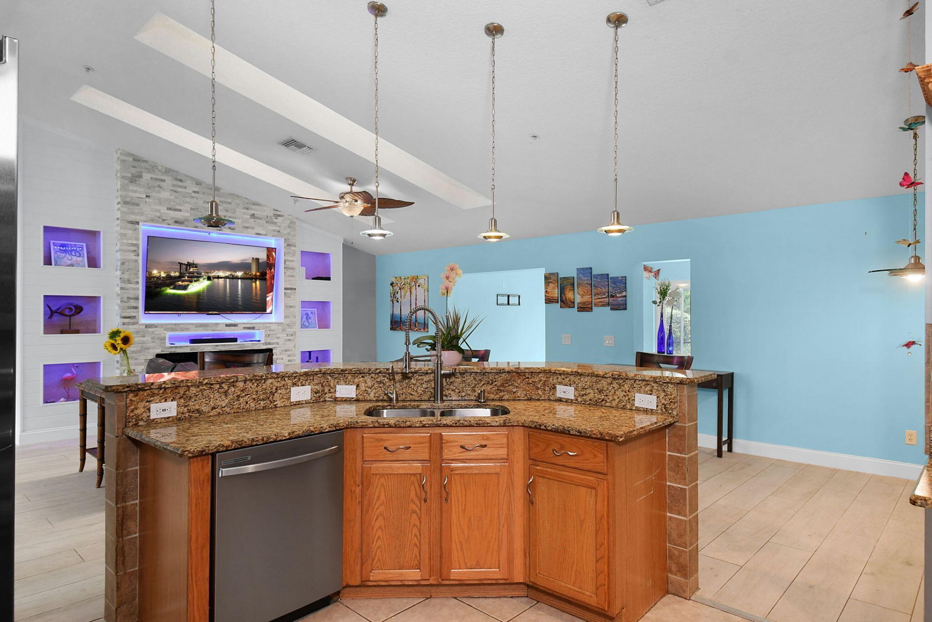 246 SE Ashley Oaks Way, Stuart, FL 34997 Photo