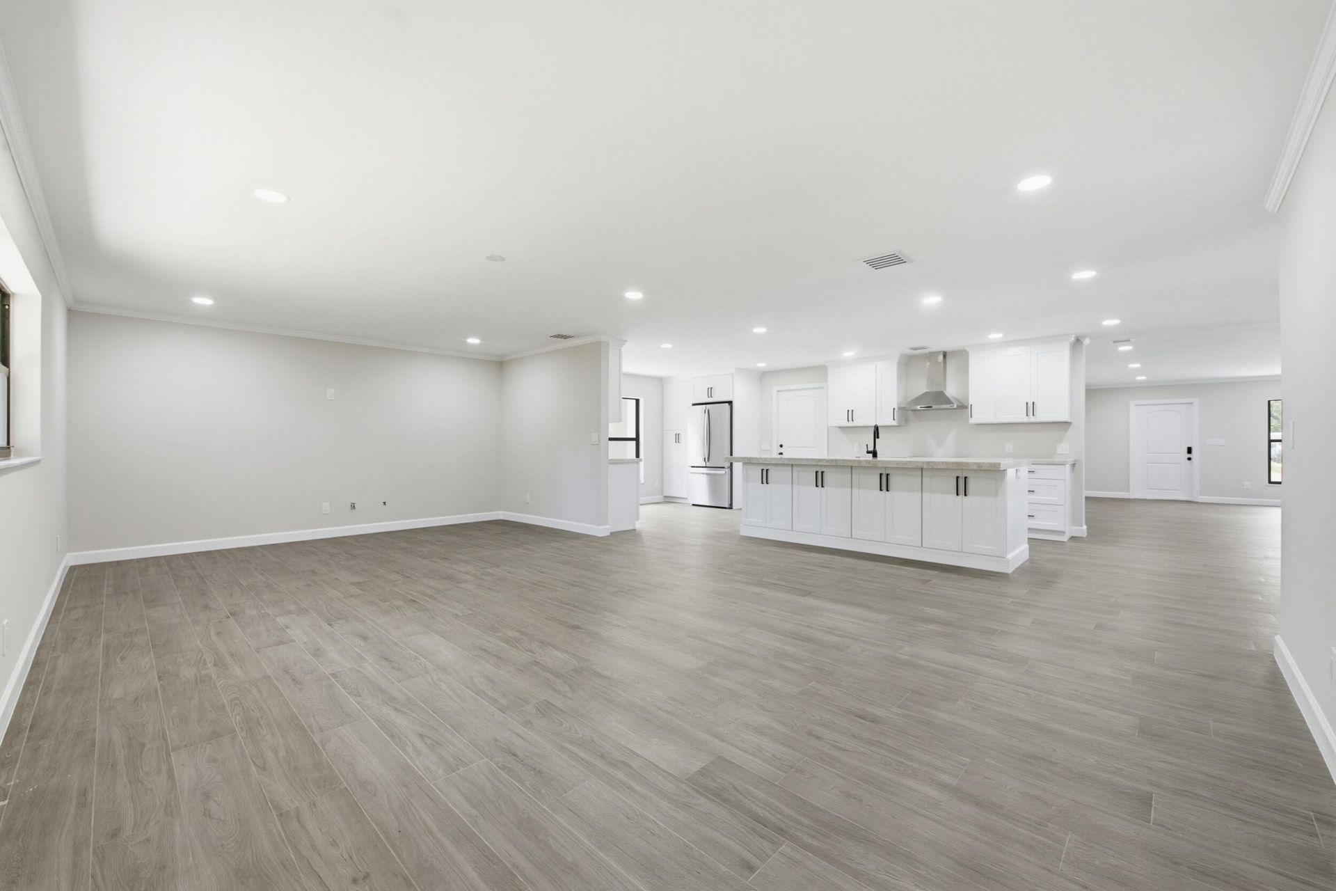 1124 Club Drive, Fort Pierce, FL 34982 Photo