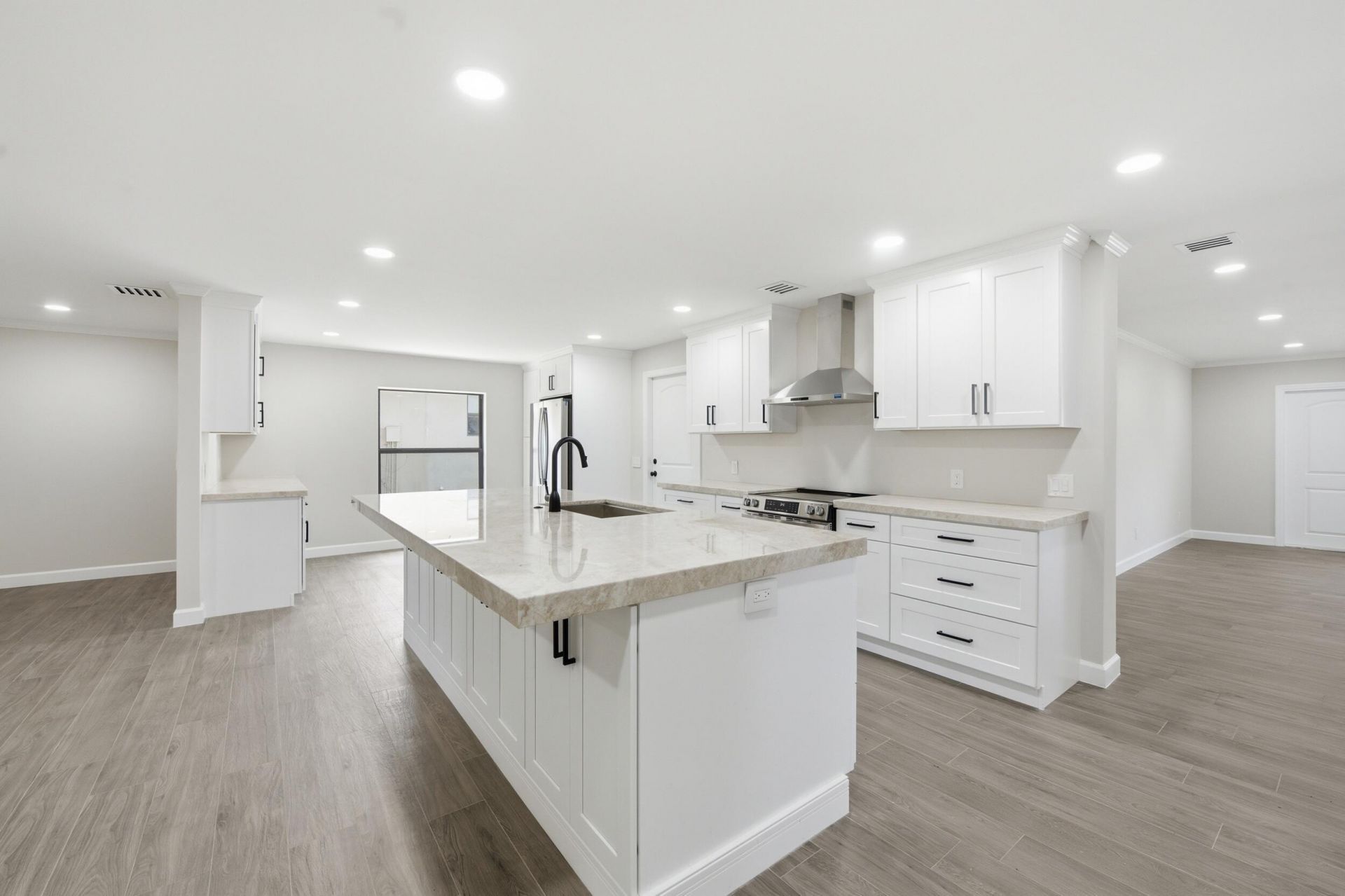 1124 Club Drive, Fort Pierce, FL 34982 Photo