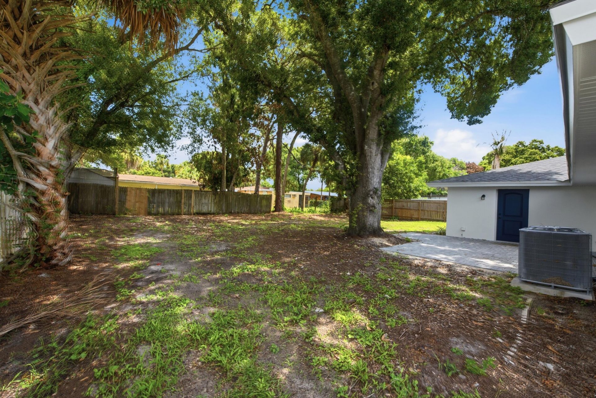 1124 Club Drive, Fort Pierce, FL 34982 Photo