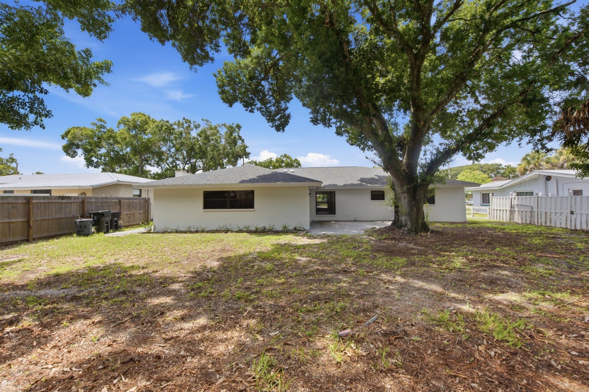 1124 Club Drive, Fort Pierce, FL 34982 Photo