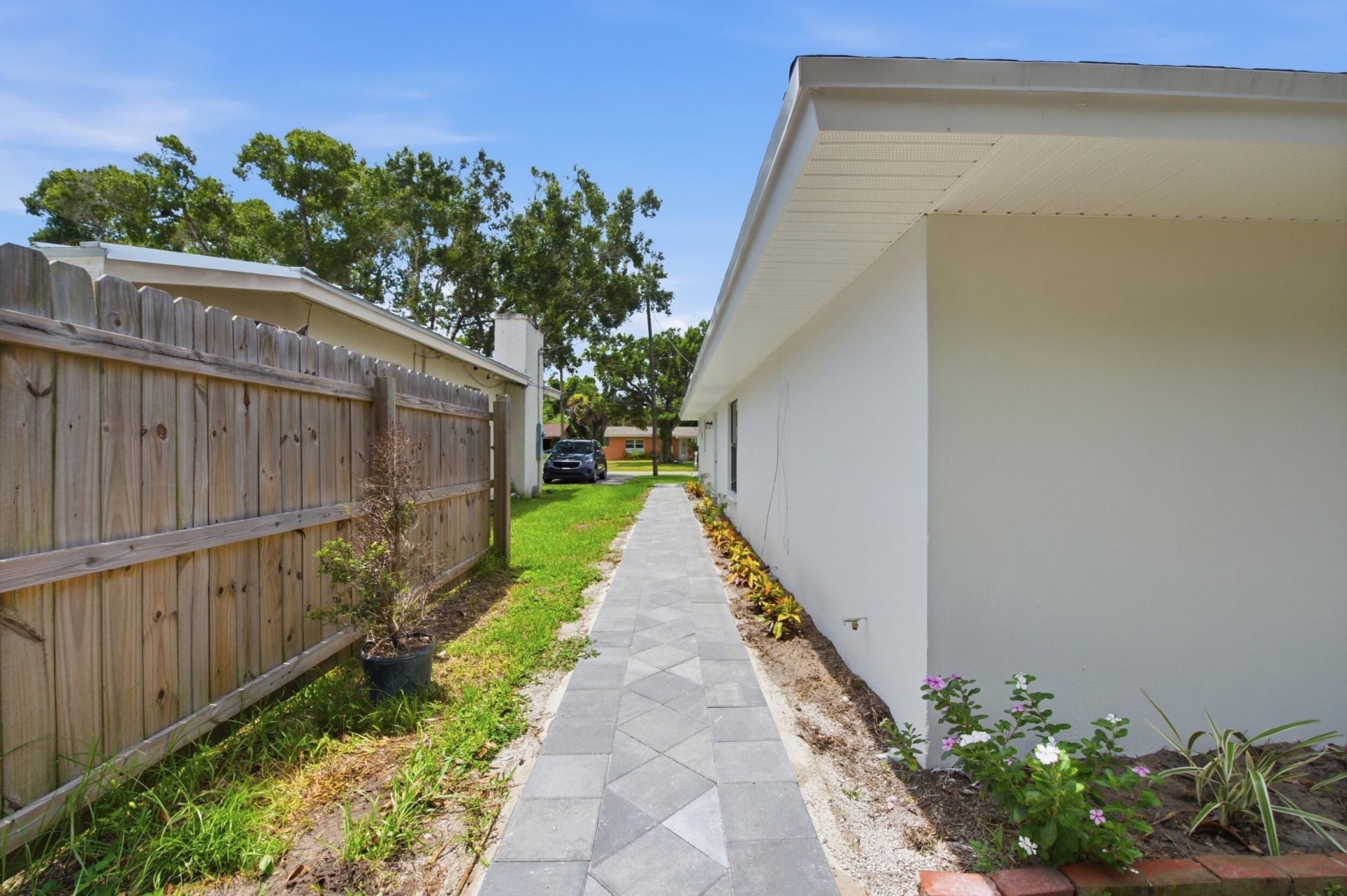 1124 Club Drive, Fort Pierce, FL 34982 Photo