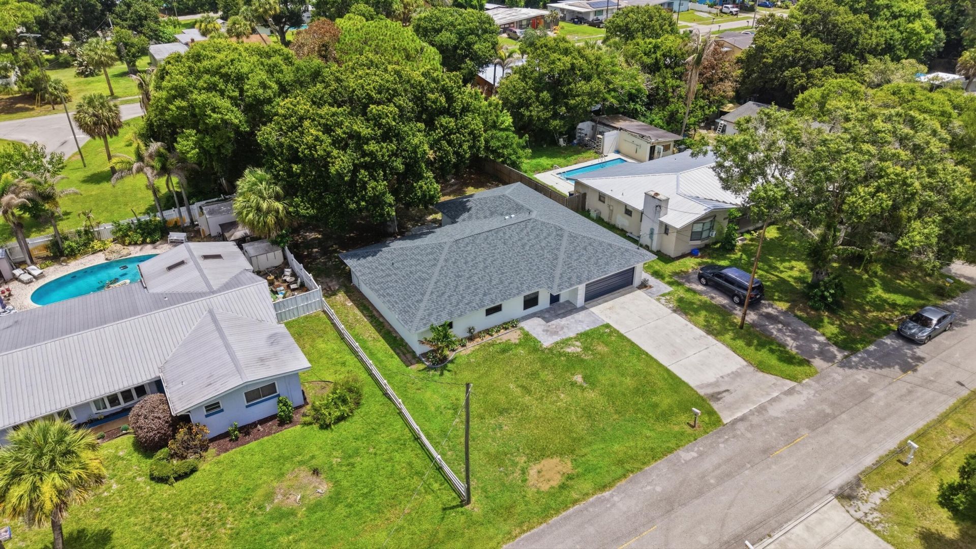 1124 Club Drive, Fort Pierce, FL 34982 Photo
