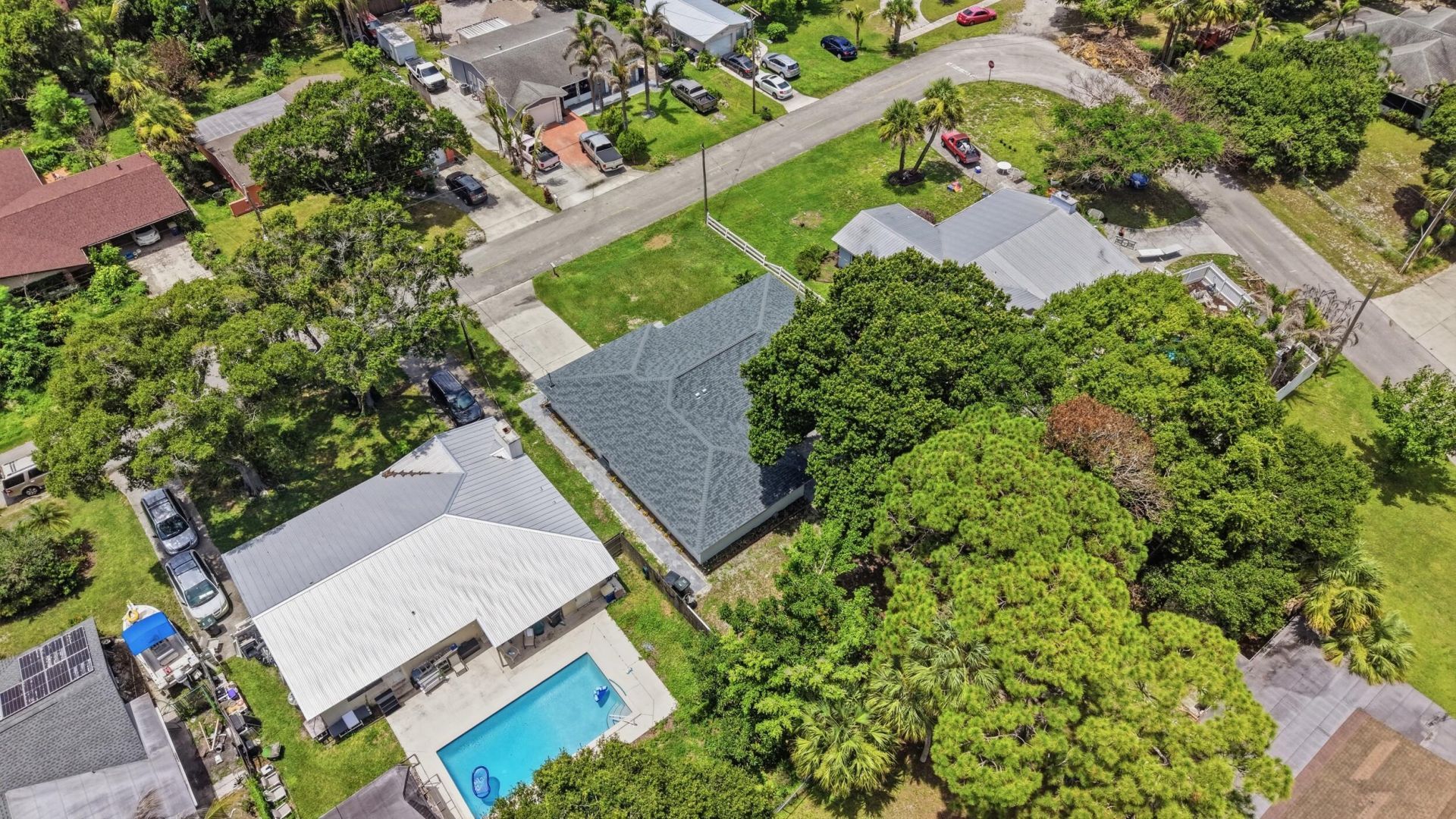 1124 Club Drive, Fort Pierce, FL 34982 Photo