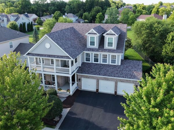 2700 Oak Drive , West Dundee, IL 60118