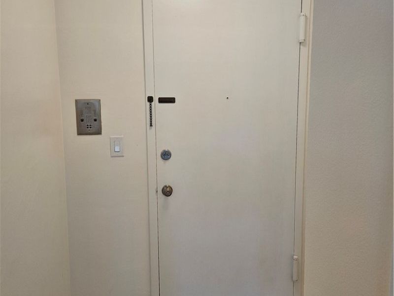 11850 Edgewater Drive, Unit 1007, Lakewood, OH 44107 Photo 11