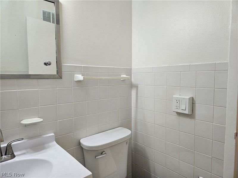 11850 Edgewater Drive, Unit 1007, Lakewood, OH 44107 Photo 13