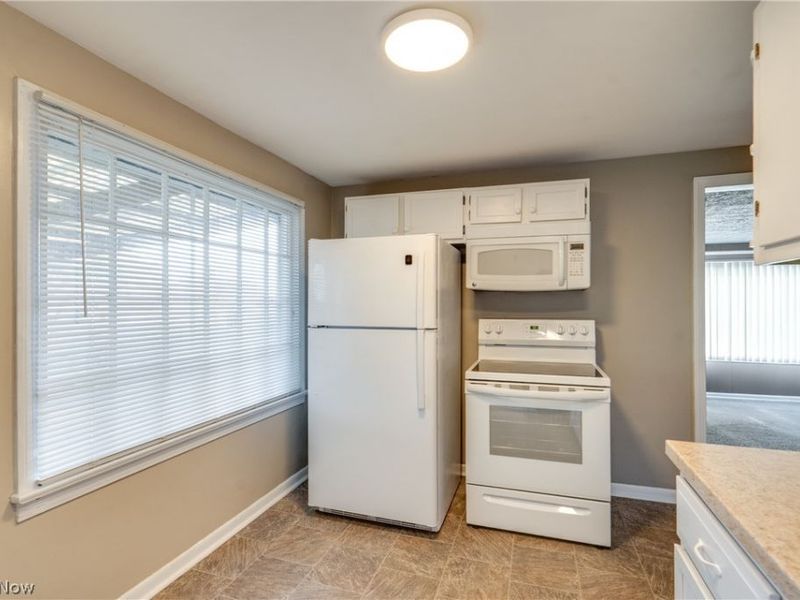 1231 Spangler Street NE, Canton, OH 44714 Photo 12