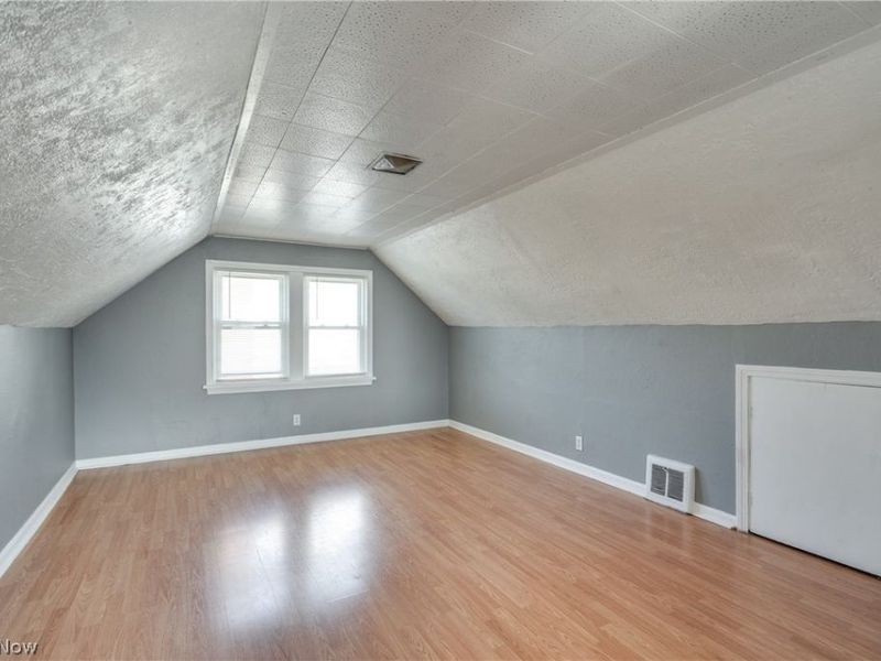 1231 Spangler Street NE, Canton, OH 44714 Photo 21