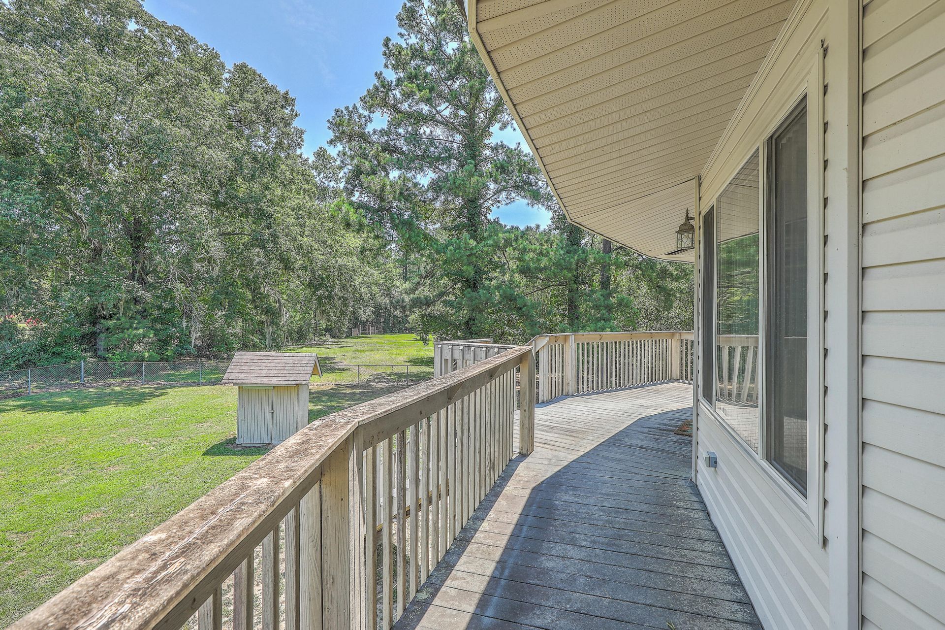 395 Summerset Lane Photo 13