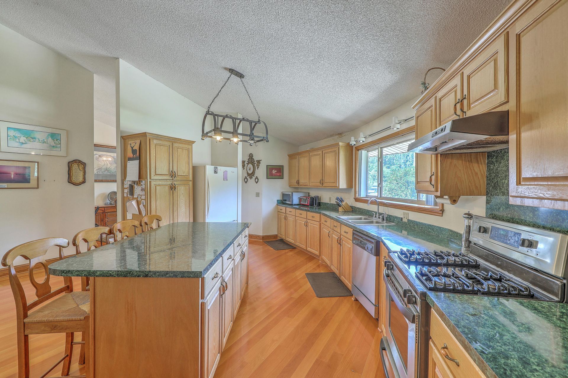 395 Summerset Lane Photo 20