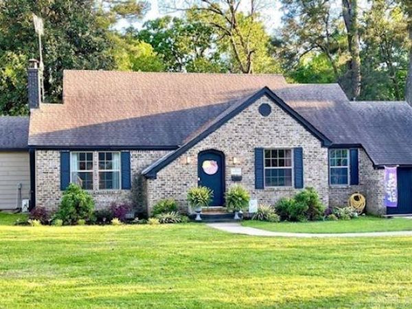 127 W Bolling Street, Monticello, AR 71655