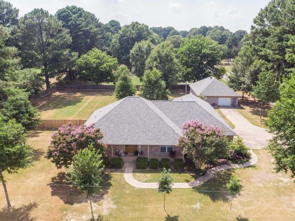 24 Sue Lane, Conway, AR 72032