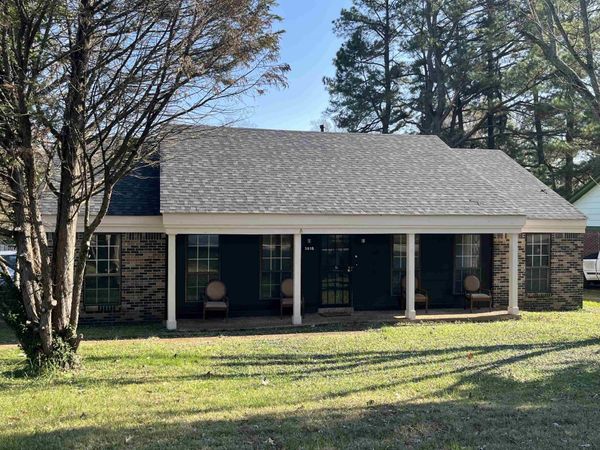 3010 FALKIRK RD, Memphis, TN 38128